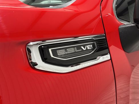 New 2026 GMC Sierra 1500 SLE image 31