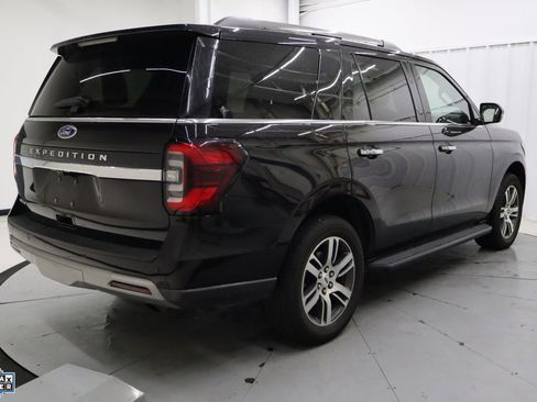 Certified 2024 Ford Expedition Limited image 4