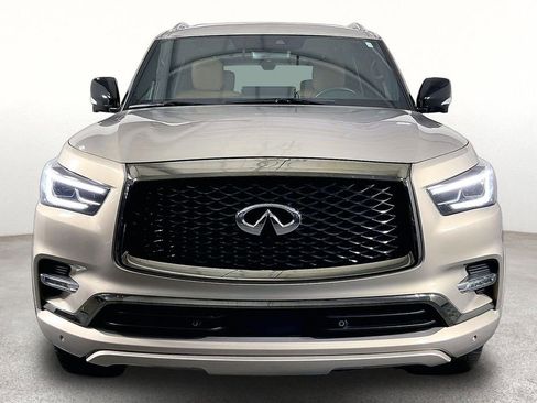 Used 2024 INFINITI QX80 Sensory AWD/4WD image 4