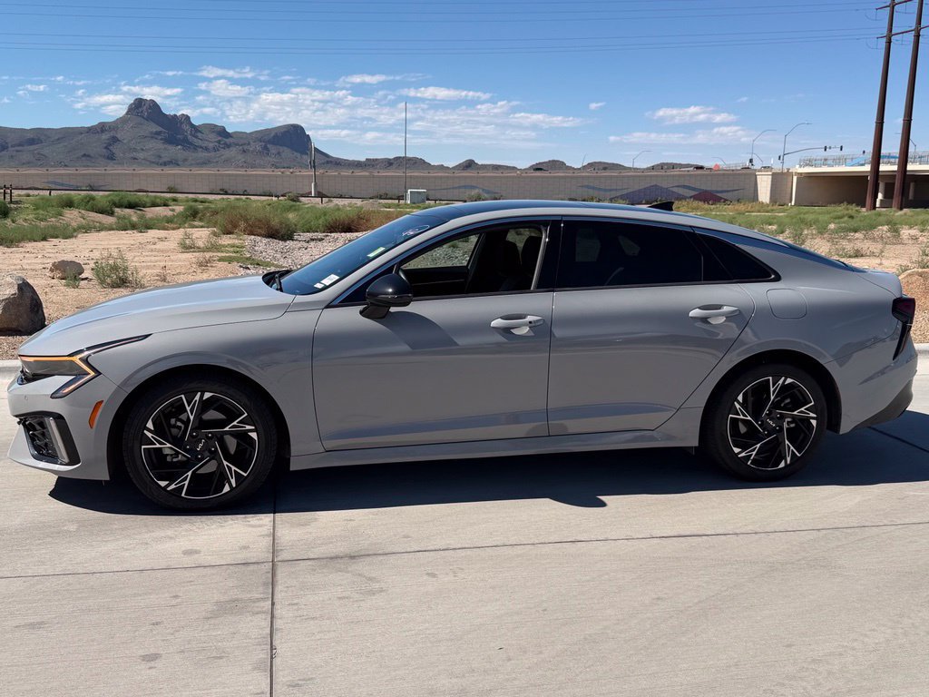 Used 2025 Kia K5 GT-Line w/ GT-Line Premium Package FWD image 5
