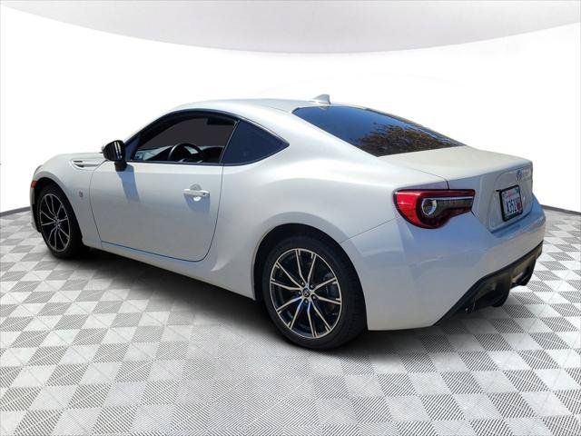 Used 2020 Toyota 86 RWD image 3