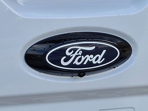 New 2025 Ford Maverick XLT w/ XLT Luxury Package image 10