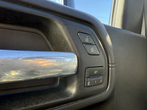 Used 2021 GMC Sierra 2500 AT4 w/ Gooseneck/5TH Wheel Package image 13