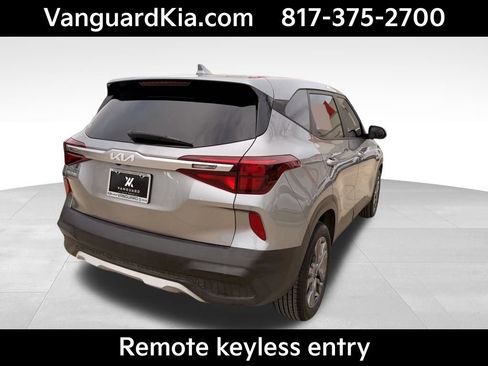 Certified 2023 Kia Seltos LX image 4