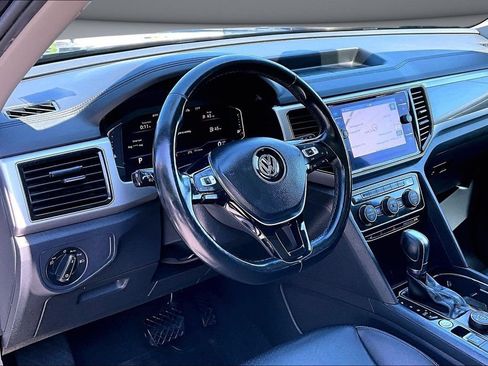 Used 2019 Volkswagen Atlas SEL AWD/4WD image 17