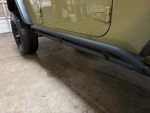 Used 2013 Jeep Wrangler Unlimited Rubicon image 5