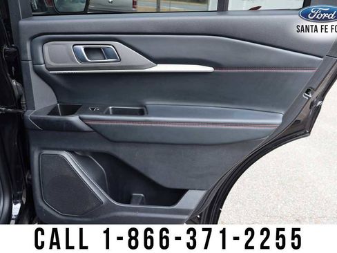 Used 2025 Ford Explorer ST-Line image 20