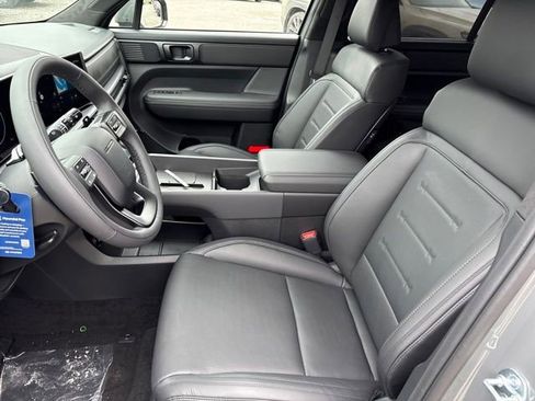 New 2026 Hyundai Santa Fe Calligraphy AWD/4WD image 4