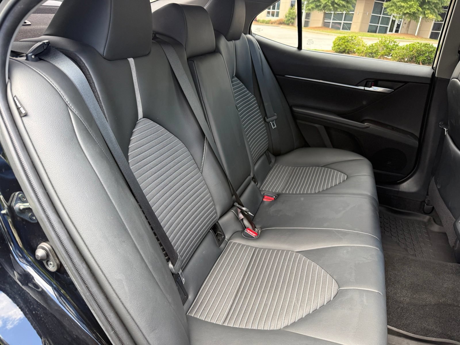Used 2021 Toyota Camry SE AWD/4WD image 42