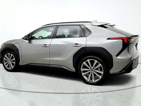 Used 2023 Subaru Solterra AWD image 7