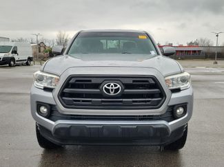 Used 2017 Toyota Tacoma SR video 2