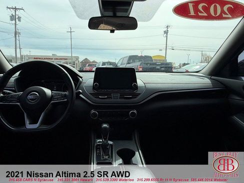 Used 2021 Nissan Altima 2.5 SR w/ SR Premium Package AWD/4WD image 13