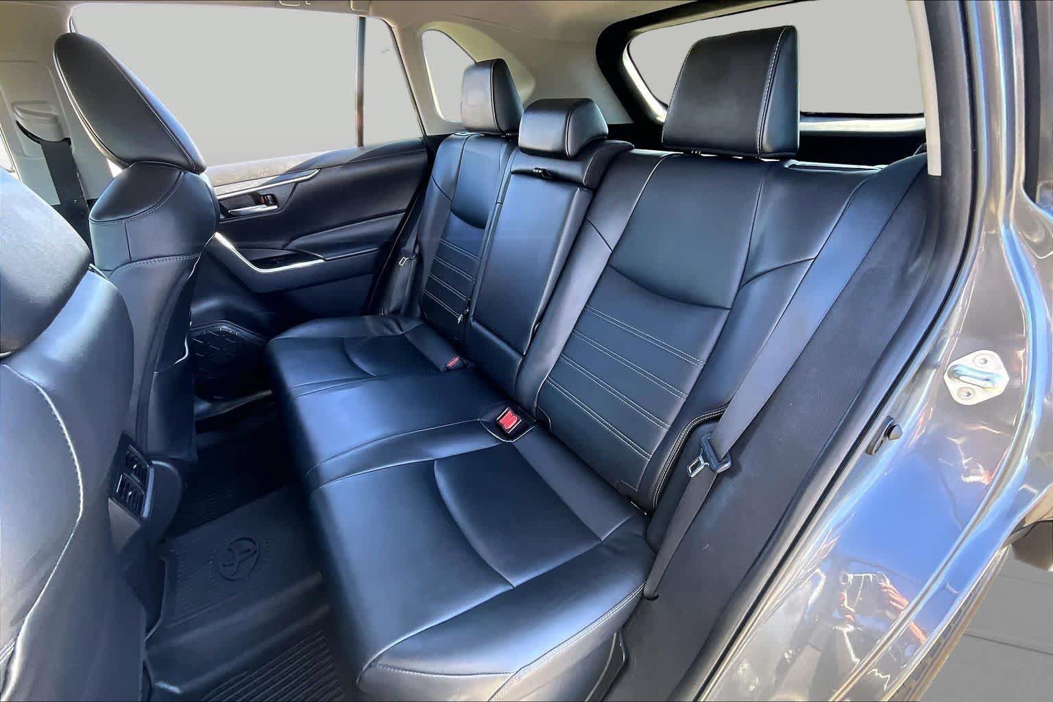 Used 2024 Toyota RAV4 XLE Premium w/ Weather Package AWD/4WD image 20