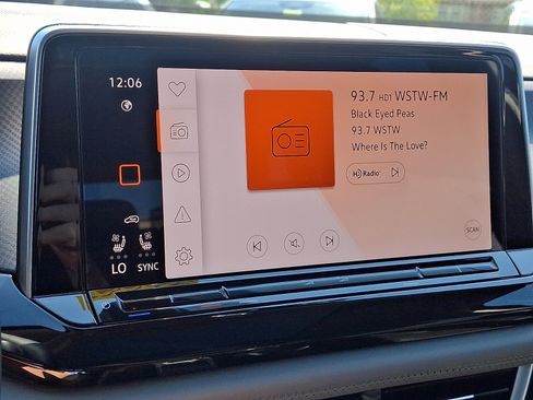 New 2026 Volkswagen Atlas Peak Edition AWD/4WD image 12