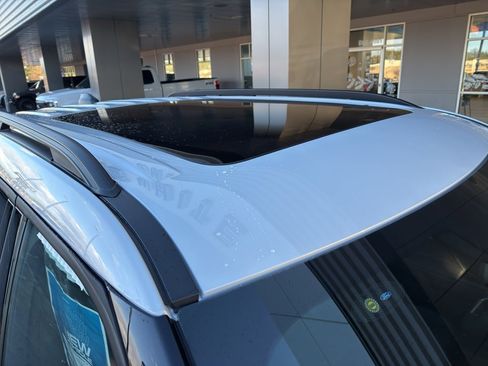 New 2026 Ford Explorer ST-Line w/ ST-Line Street Pack image 10