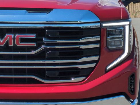 Used 2024 GMC Sierra 1500 SLT w/ SLT Premium Package AWD/4WD image 52