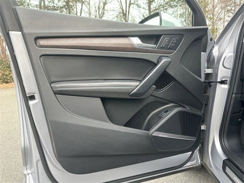 Used 2022 Audi Q5 2.0T Premium Plus w/ Premium Plus Package image 13