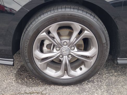 Used 2024 Honda Accord EX image 14