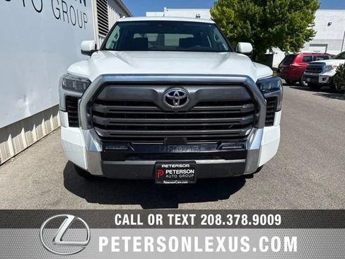 Used 2023 Toyota Tundra Limited AWD/4WD image 9