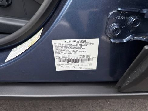 Used 2021 Ford EcoSport SE w/ SE Convenience Package FWD image 30