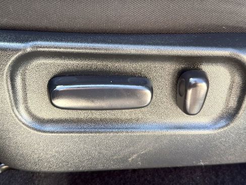 Used 2021 Toyota Tacoma SR5 w/ Trail Edition image 21