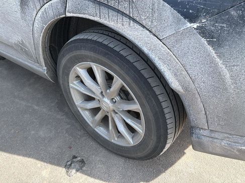 Used 2025 Honda CR-V EX image 9