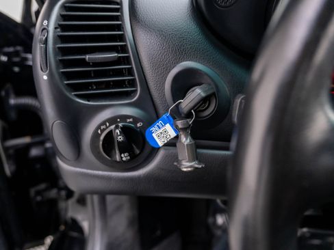 Used 2000 Porsche Boxster RWD image 20