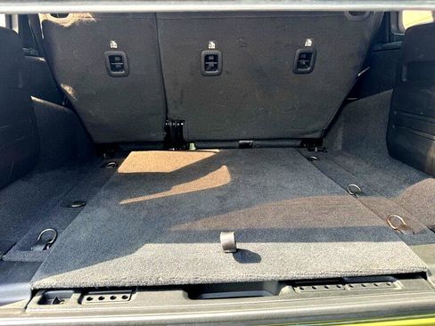 Used 2020 Jeep Wrangler Unlimited Sport image 15