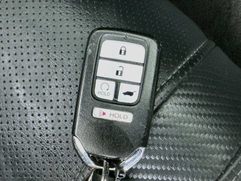 Used 2019 Honda Civic Sport Touring image 38