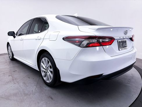 Used 2024 Toyota Camry LE w/ Convenience Package image 11