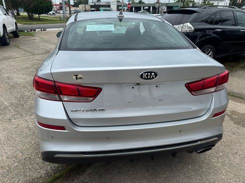 Used 2020 Kia Optima LX FWD image 3