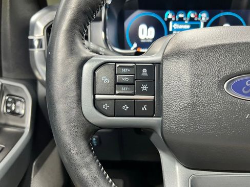 Used 2023 Ford F150 Lariat w/ Trailer Tow Package image 21