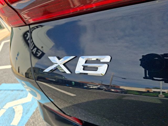 Used 2024 BMW X6 xDrive40i AWD/4WD image 36
