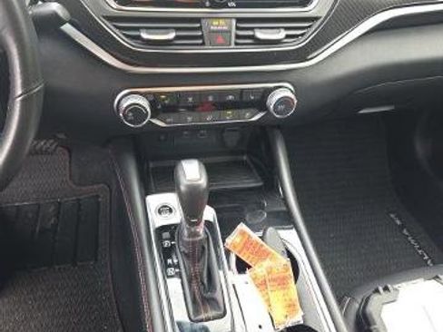 Certified 2023 Nissan Altima 2.5 SR w/ SR Premium Package image 19