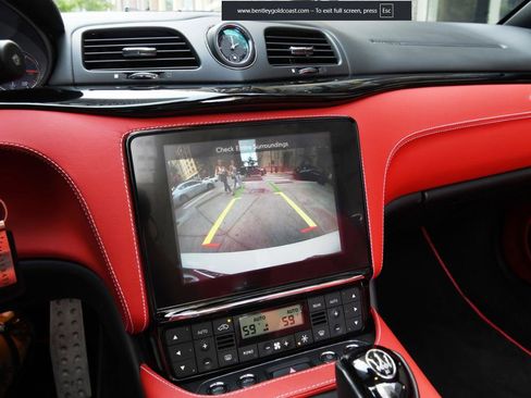 Used 2018 Maserati GranTurismo Sport image 9