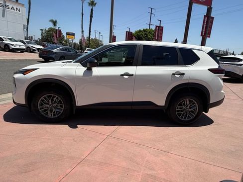 New 2026 Nissan Rogue S FWD image 4