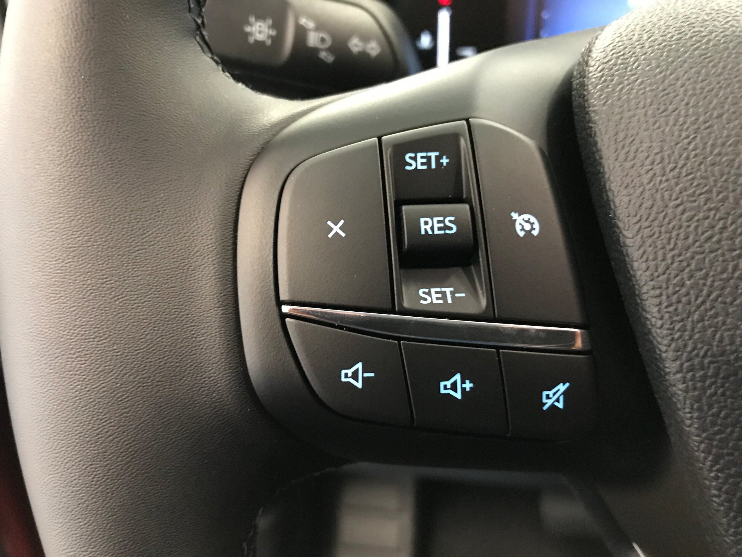 New 2026 Ford Maverick XLT w/ XLT Luxury Package AWD/4WD image 19