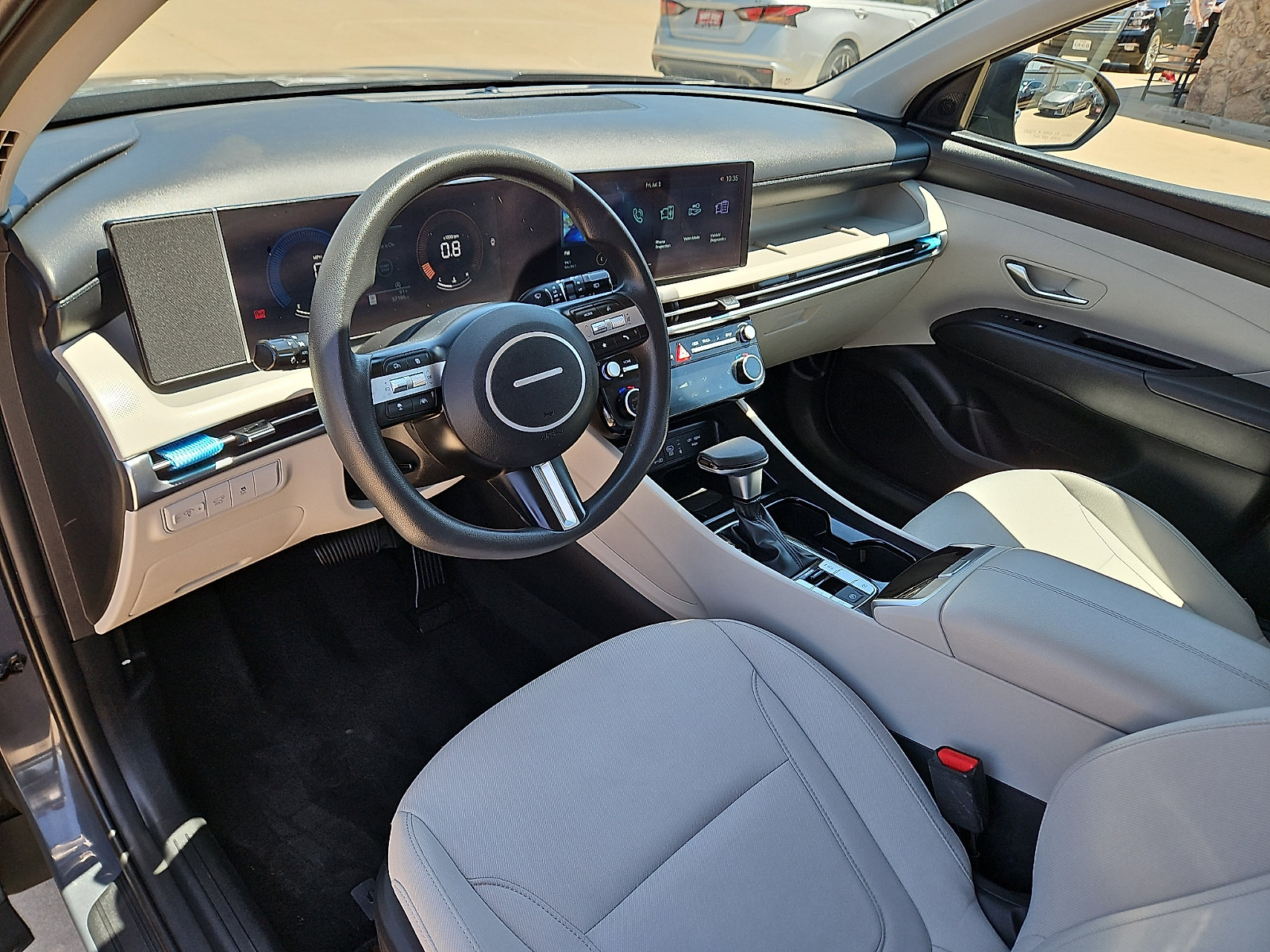 Used 2025 Hyundai Tucson SEL FWD image 12