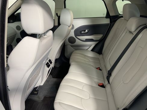 Used 2015 Land Rover Range Rover Evoque Pure Plus image 14