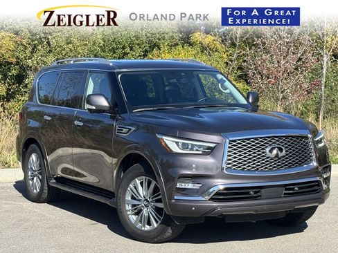 Certified 2023 INFINITI QX80 Luxe w/ Cargo Package image 1