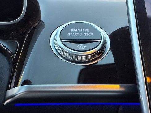 Certified 2022 Mercedes-Benz S 500 4MATIC image 25