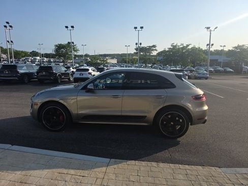 Used 2016 Porsche Macan Turbo AWD/4WD image 5