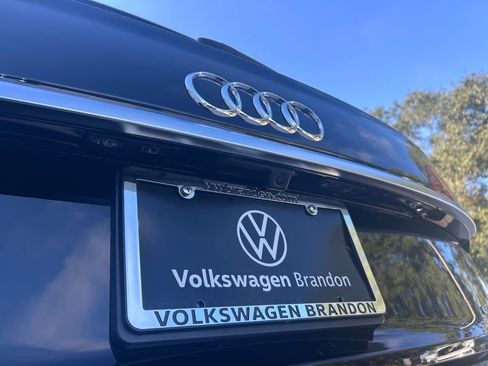 Used 2023 Audi Q5 2.0T Premium w/ Convenience Package image 46