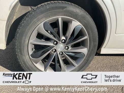 Used 2021 Buick Encore GX Select w/ Sport Touring Package image 9