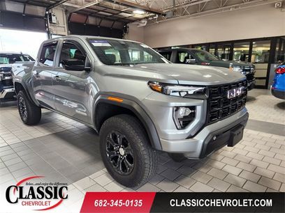 Used 2024 GMC Canyon Elevation w/ Convenience Package