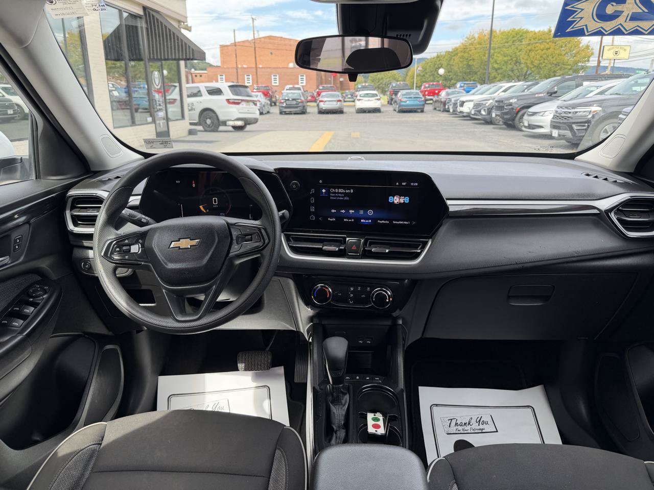 Used 2025 Chevrolet TrailBlazer LT AWD/4WD image 12