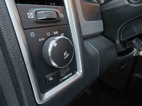 Used 2016 RAM 1500 Lone Star image 13