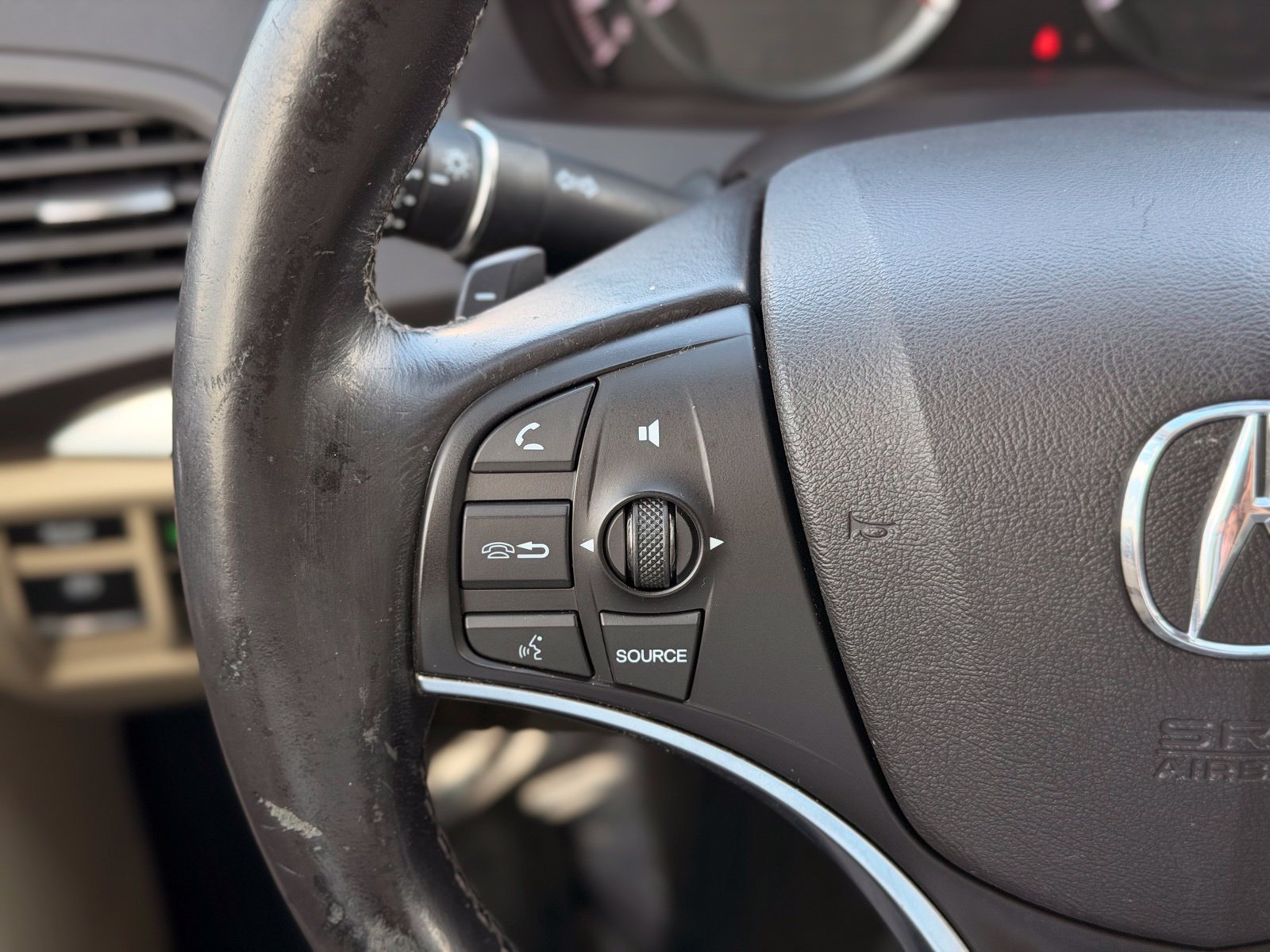 Used 2017 Acura MDX FWD image 38
