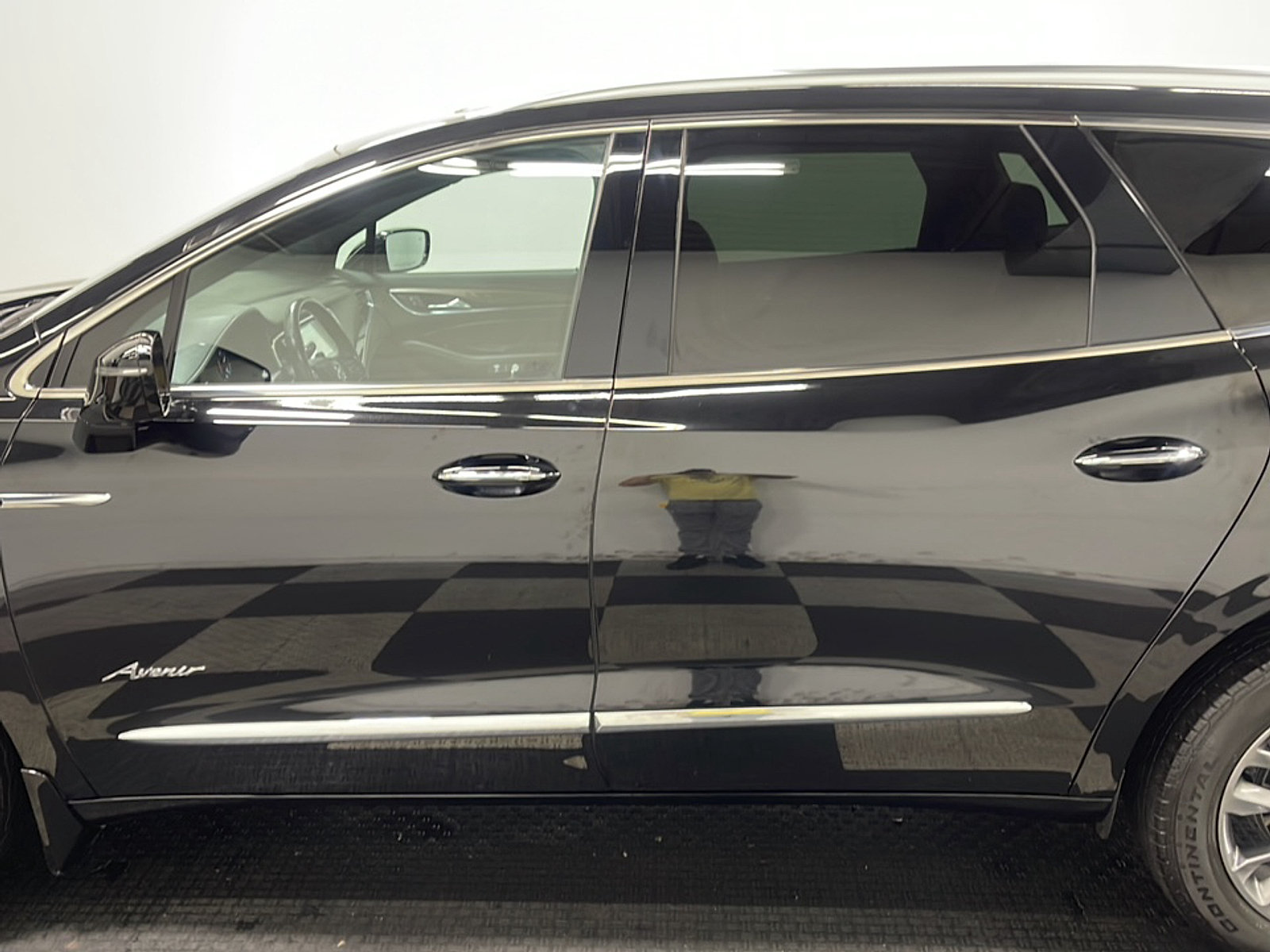 Used 2024 Buick Enclave Avenir AWD/4WD image 14