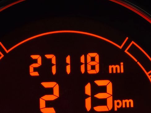 Used 2013 FIAT 500 Lounge w/ Luxury Leather Pkg image 34